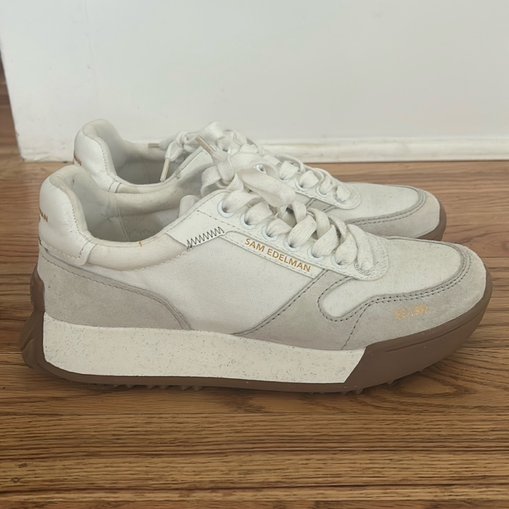 white Sam Edelman Layla Sneaker Size 8